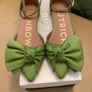 Butrich Green size 38 Gia flats